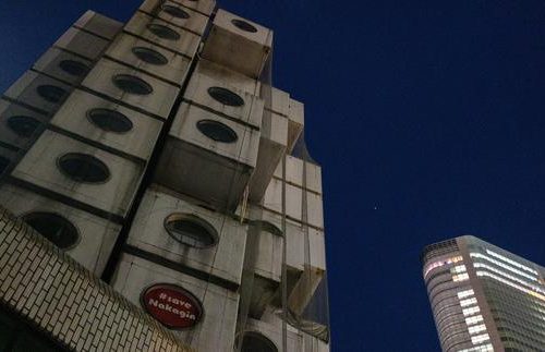 Menara Kapsul Nakagin Yang Ikonik di Tokyo